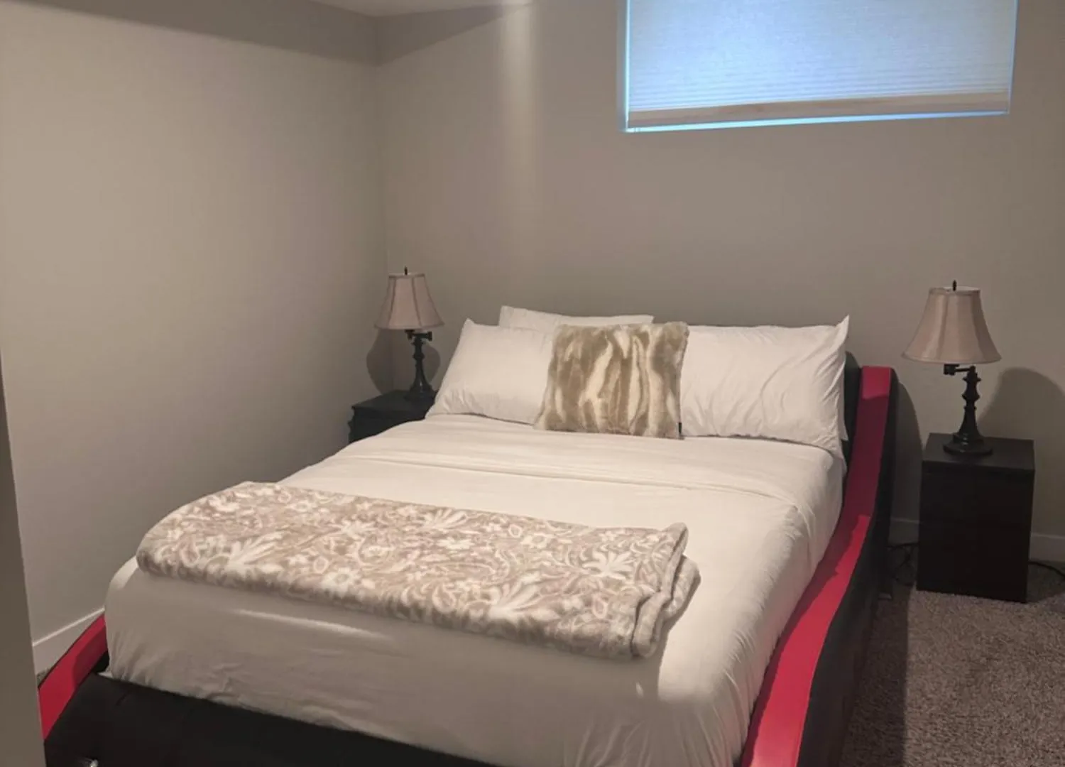 Elegant Cozy Private Apartment Calgary